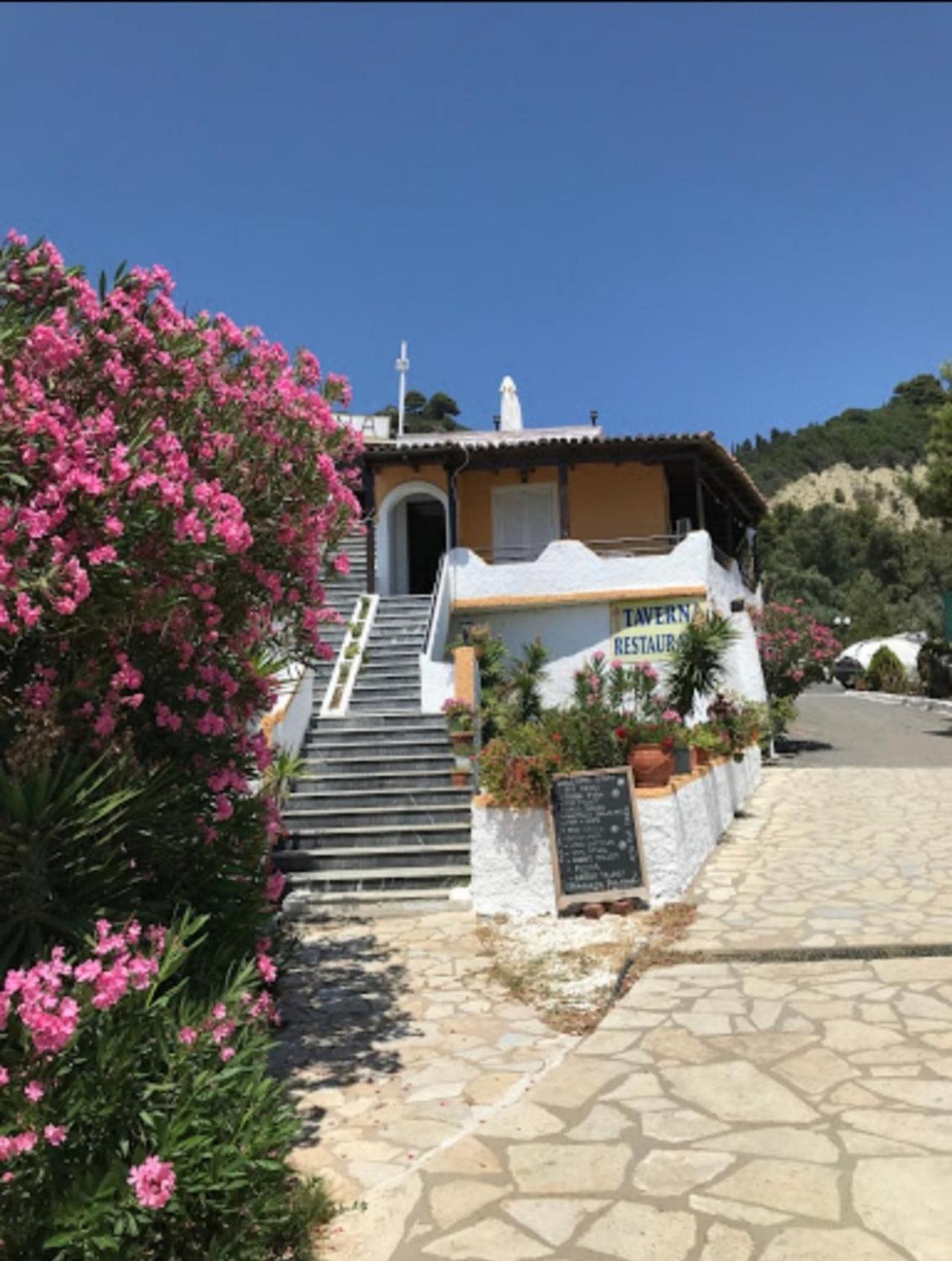 Seablue 137 Corfu Apartment *